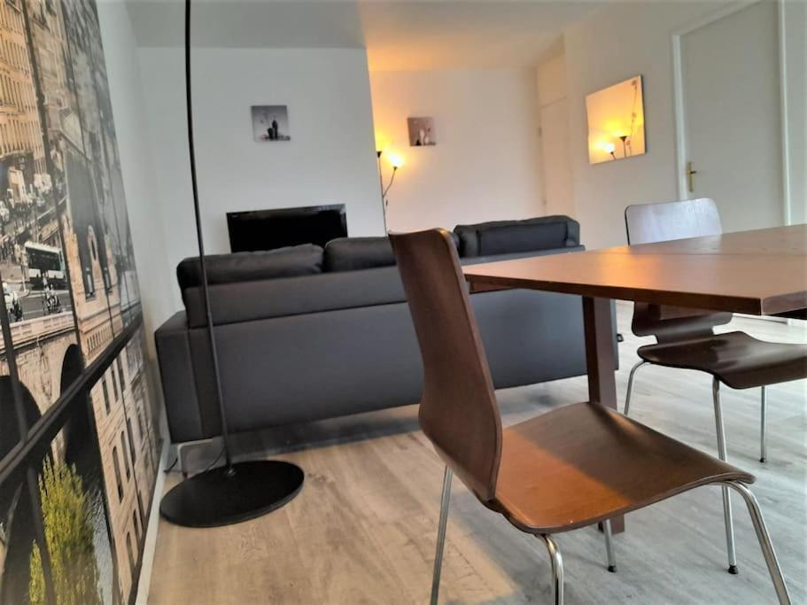 Apartment Sublime Au Coeur De La Defense Courbevoie